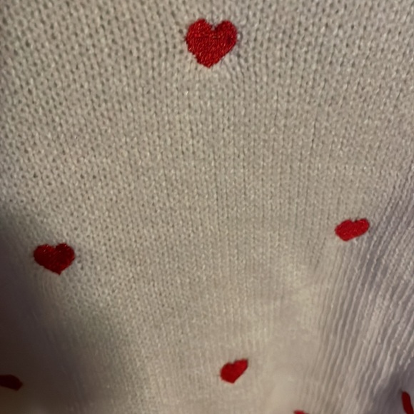 Heart Sweater ❤️ - Picture 6 of 14